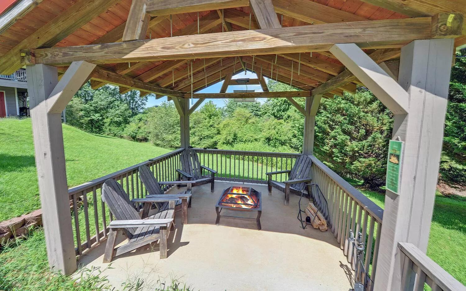 Birds Eye Cabin - Sunset & Starry Retreat Pet Friendly W Private Hottub, Fire Pit And Game Room Ellijay Εξωτερικό φωτογραφία